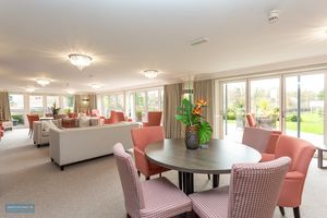 Communal Lounge- click for photo gallery